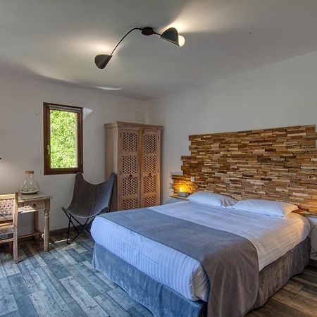 Hotel Le Relais Du Touron 카르삭아일락 외부 사진