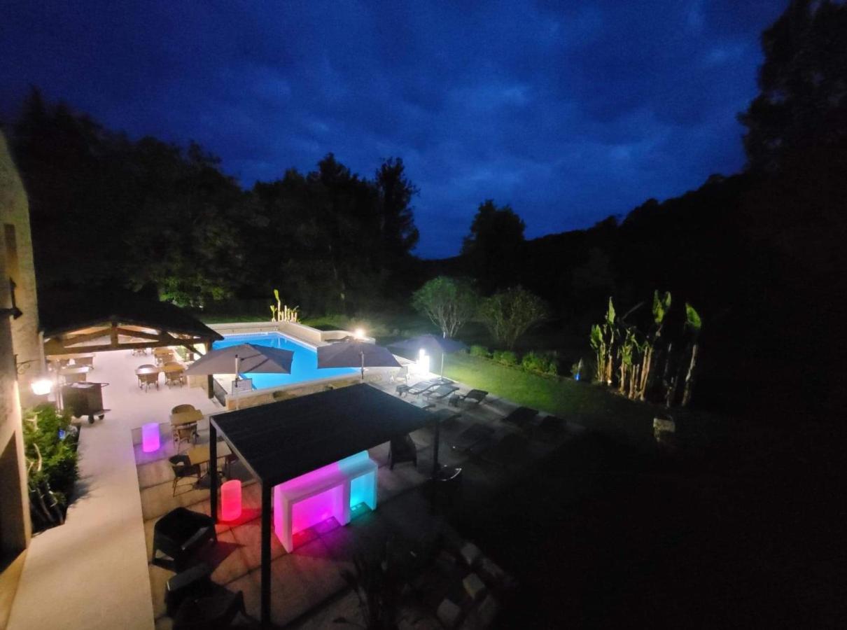 Hotel Le Relais Du Touron 카르삭아일락 외부 사진