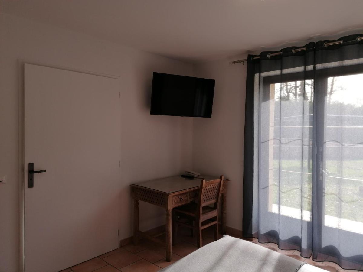Hotel Le Relais Du Touron 카르삭아일락 외부 사진